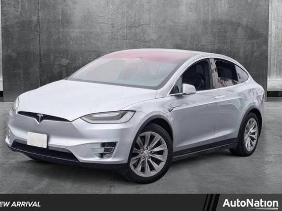 TESLA MODEL X 2017 5YJXCBE27HF055523 image